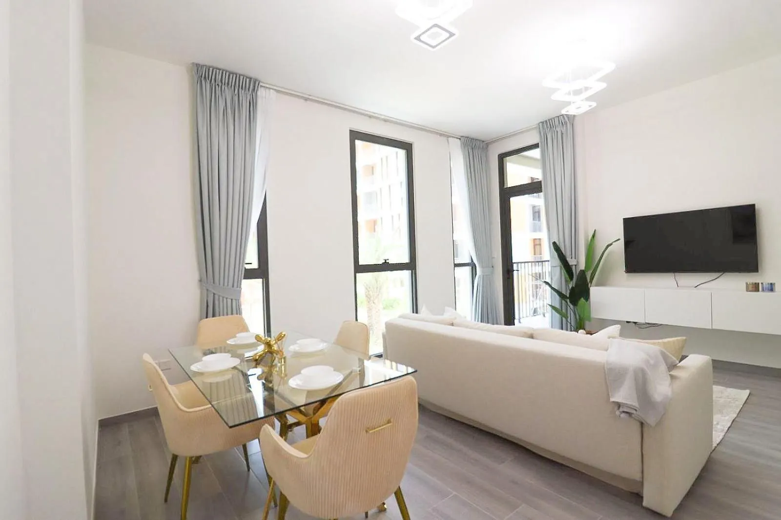 Golden Aura 1 Bedroom Apartment Dubai