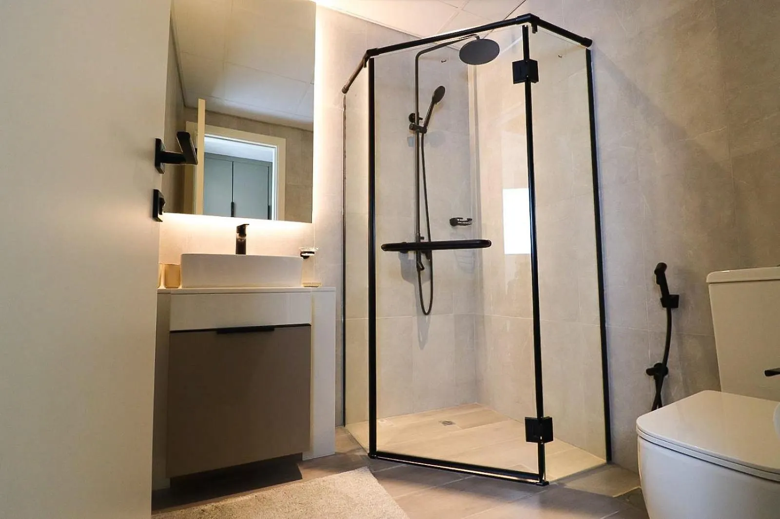 Golden Aura 1 Bedroom Apartment Dubai