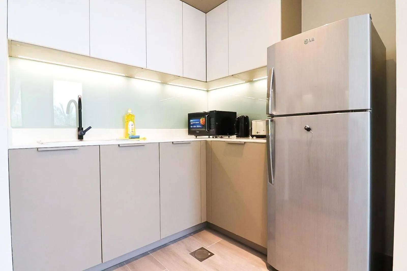 Golden Aura 1 Bedroom Apartment Dubai
